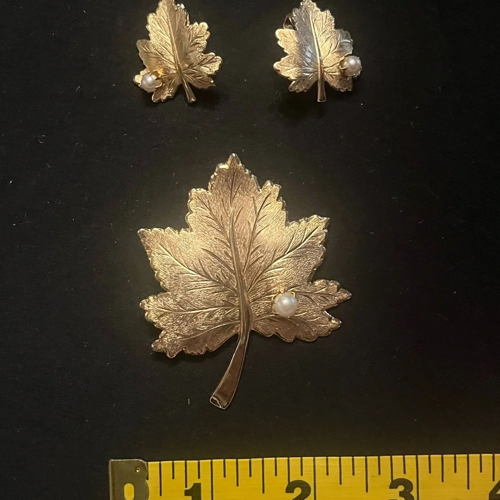 Vintage Brooch and Earring Set Sarah Coventry Whispering Leaf